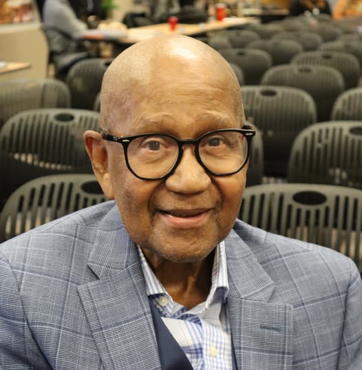 684687717 1414707067370233 8399340630631538235 N