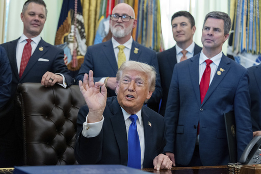 Trump Gives Go Ahead To Major New Canada Us Oil Pipeline
