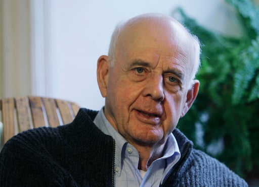 Wendell Berry, Kentucky Born Author Who Advocated A Simpler Life, Has Died At 92