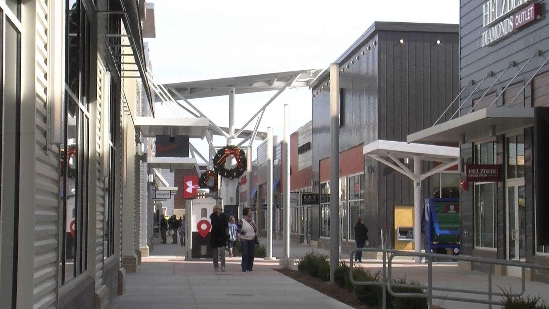 Excitement builds for Nebraska Crossing Outlets
