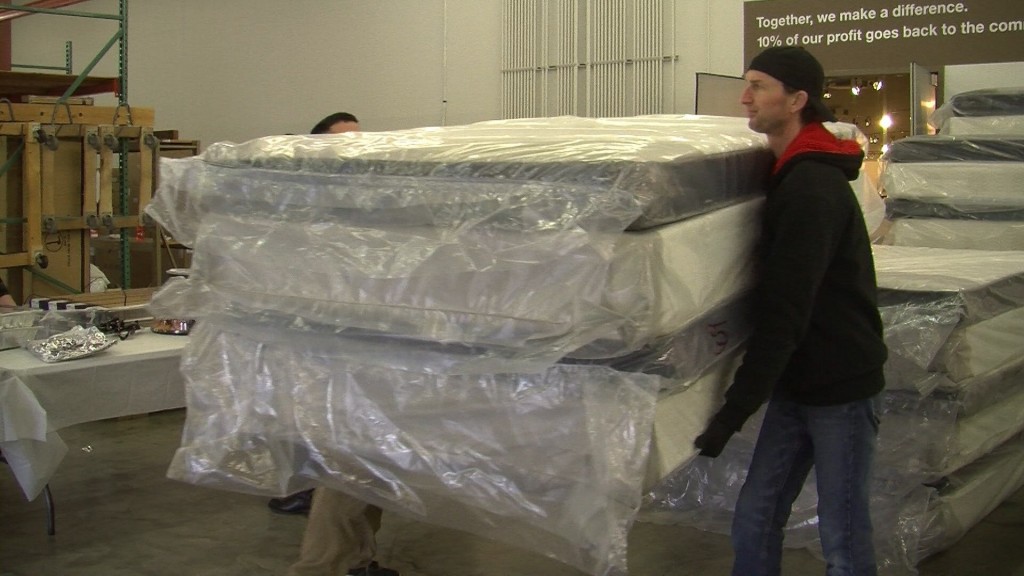 Slumberland Furniture In Lincoln Is Making Their Annual Bed Dona