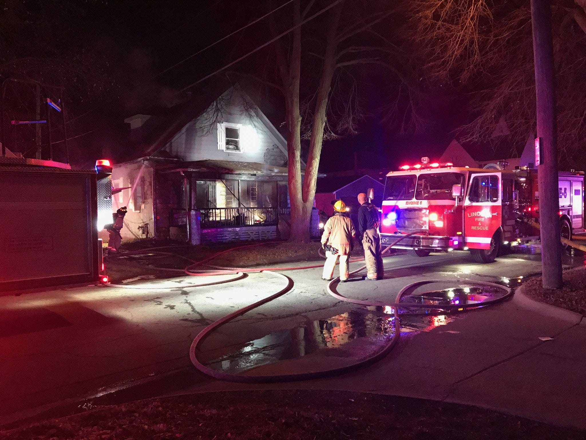 UPDATE:LFR Battles House Fire in Northeast Lincoln