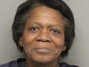 Lincoln woman arrested for stabbing