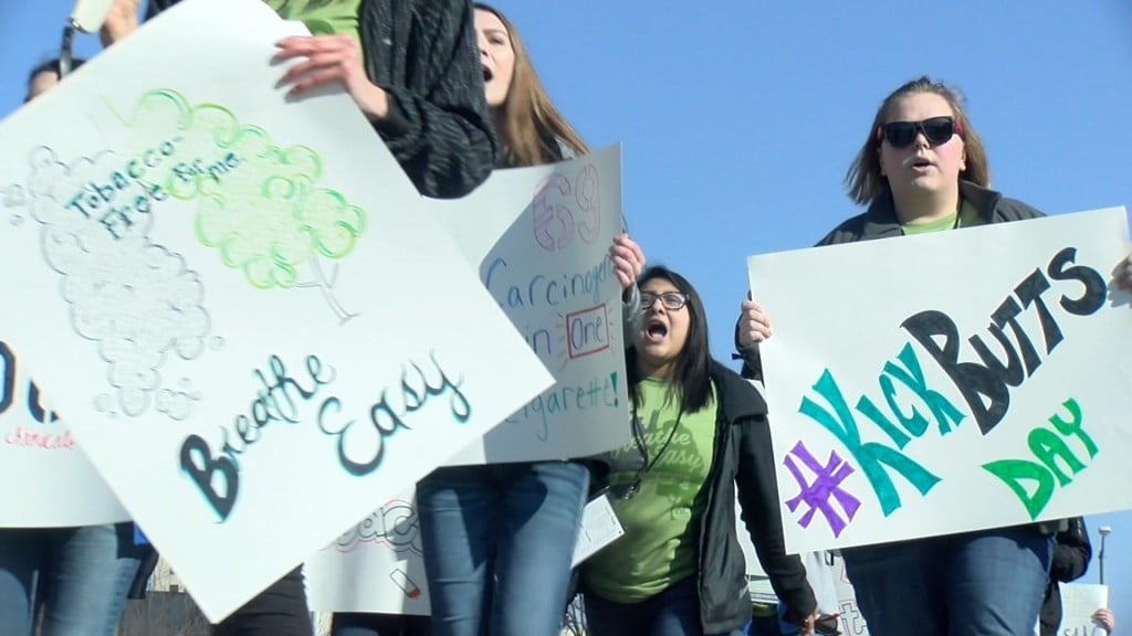 teens against tobacco Teen Smoking Teens rally against tobacco at
