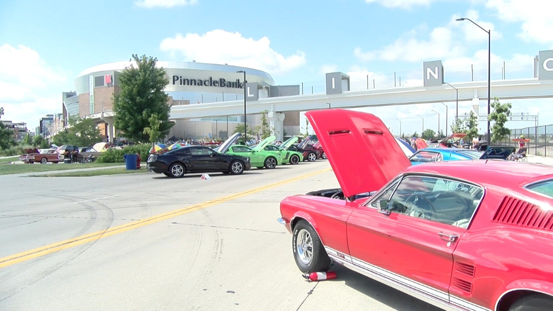 Mustang Car Show in Lincoln