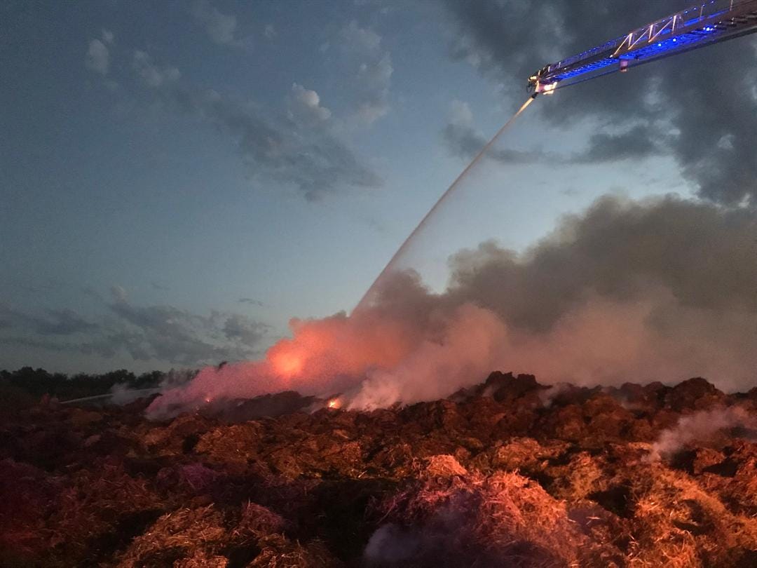 Massive hay fire erupts in Saline County
