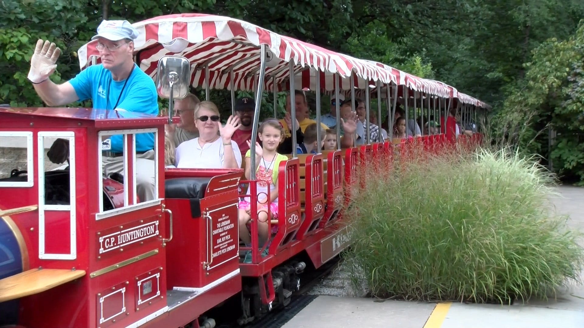 Lincoln Children's Zoo train ride undergoes renovation
