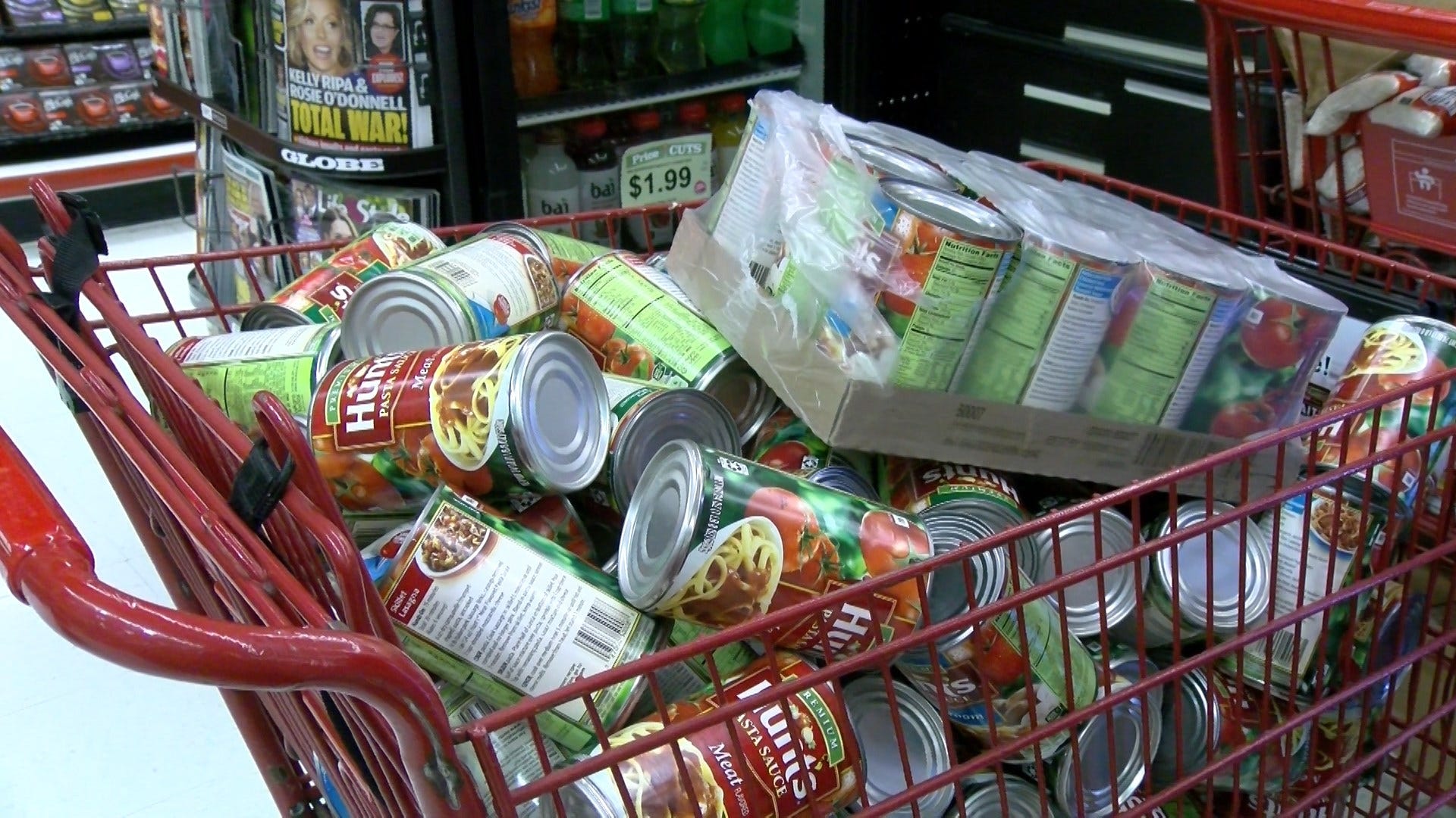 Grocery grab benefits Lincoln High food pantry