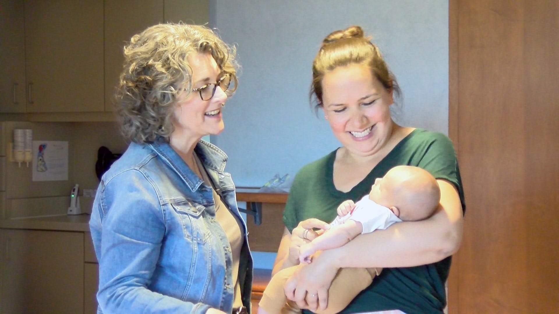 Lincoln hospital offers laughing gas during labor