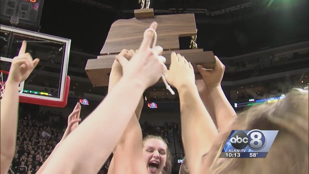 Pius X Wins Class A Girls Basketball Championship
