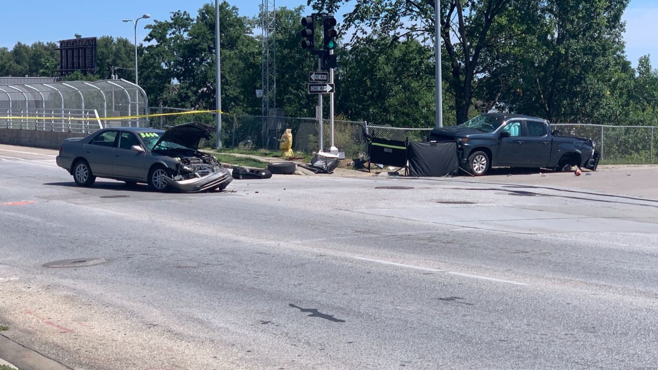 Omaha Pedestrian Dies After Crash Pushes Truck Onto A Sidewalk