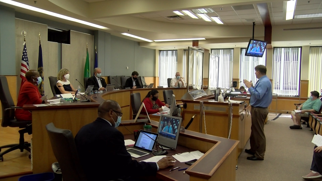 City Council approves Mayor's budget