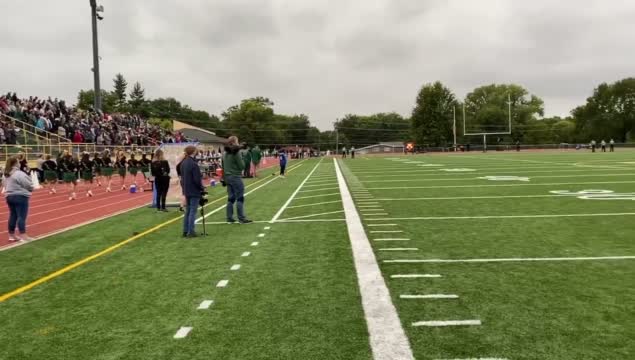 Lincoln Teams Pray For 'pius X Father, Officer Mario Herrera'