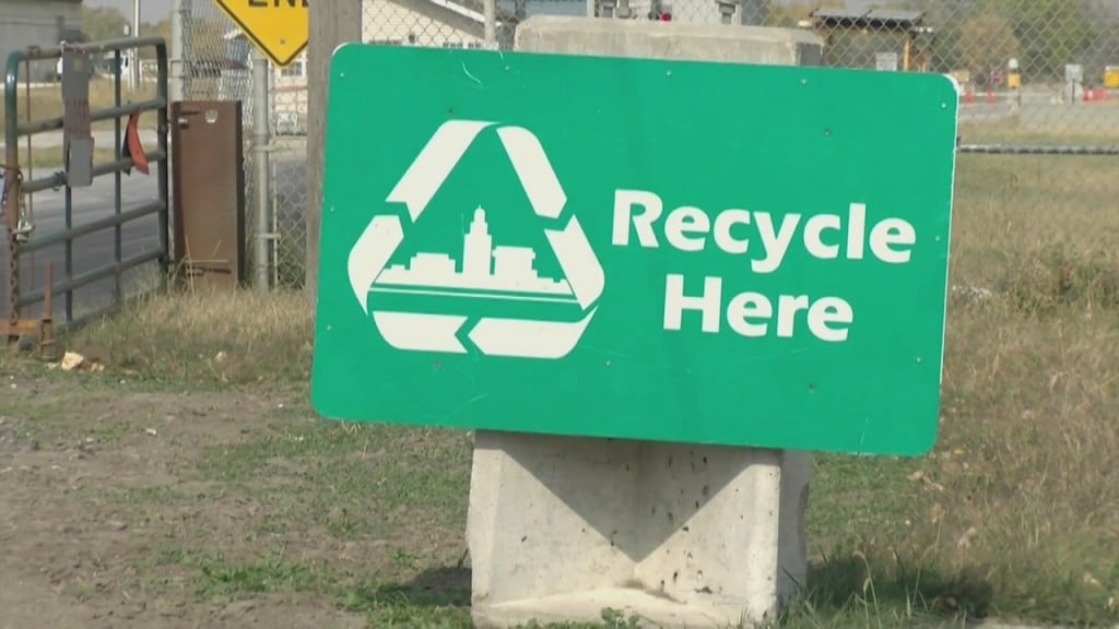 To Recycle Or Throw Away Your Used Masks, Gloves And Ppe; City Officials Weigh In