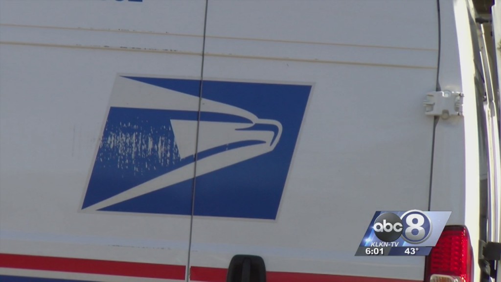 U.s. Postal Service: Send Packages Early Ahead Of Holiday Rush