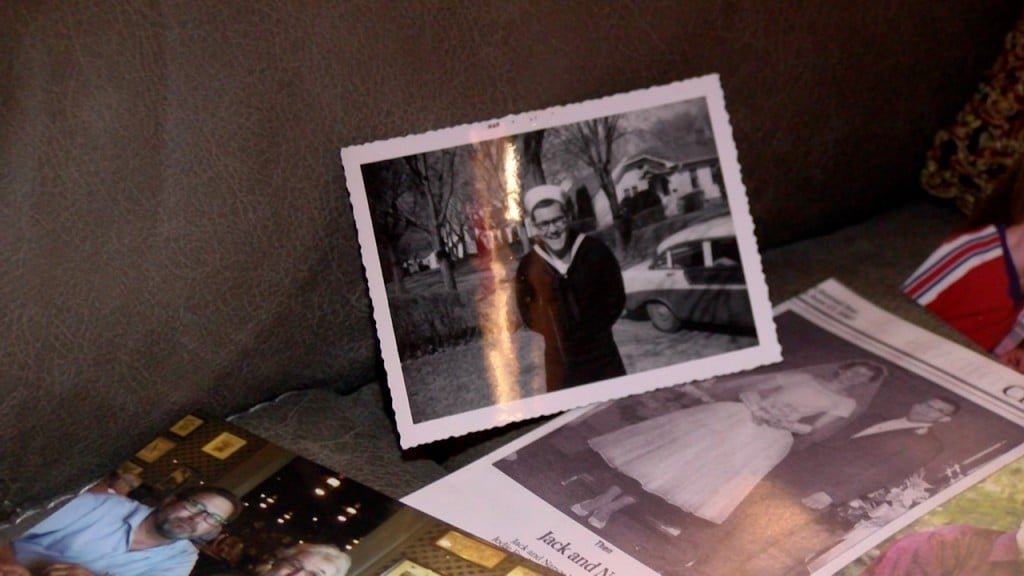 Memorial A 10p Sot 3 Al.00 00 39 09.still001