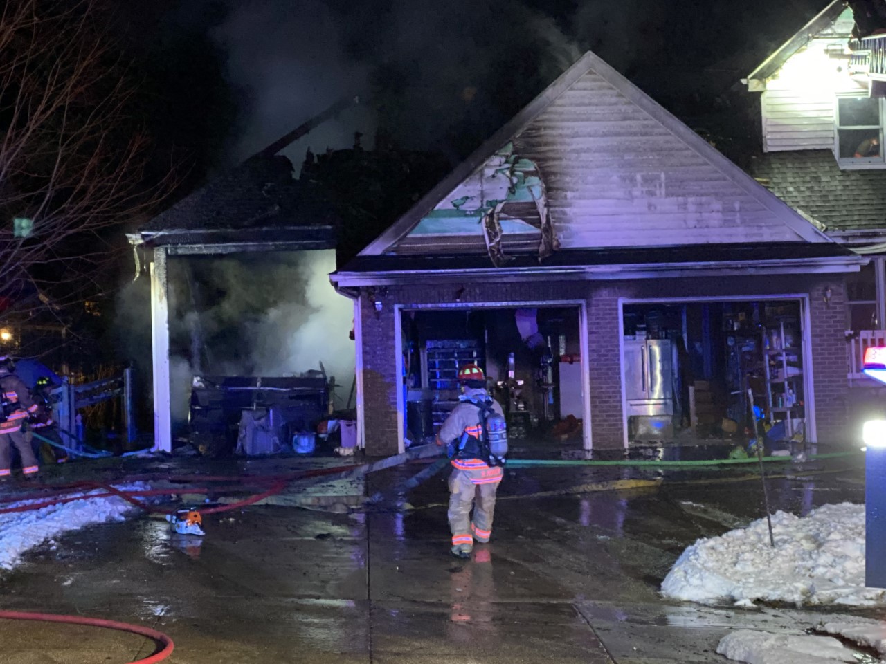 LFR battles large house fire in South Lincoln