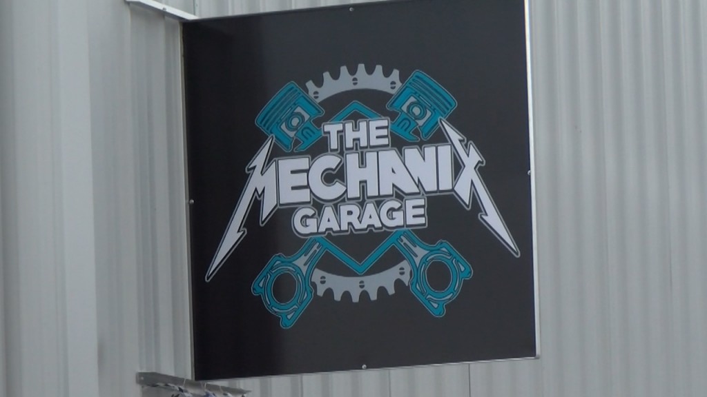Mechanic