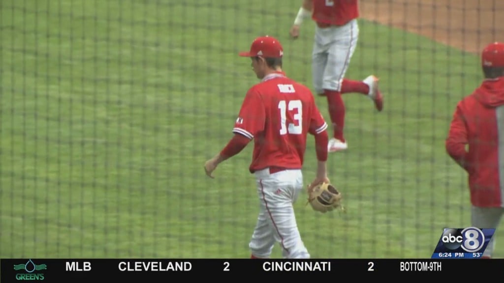 Husker Baseball Clinches Series
