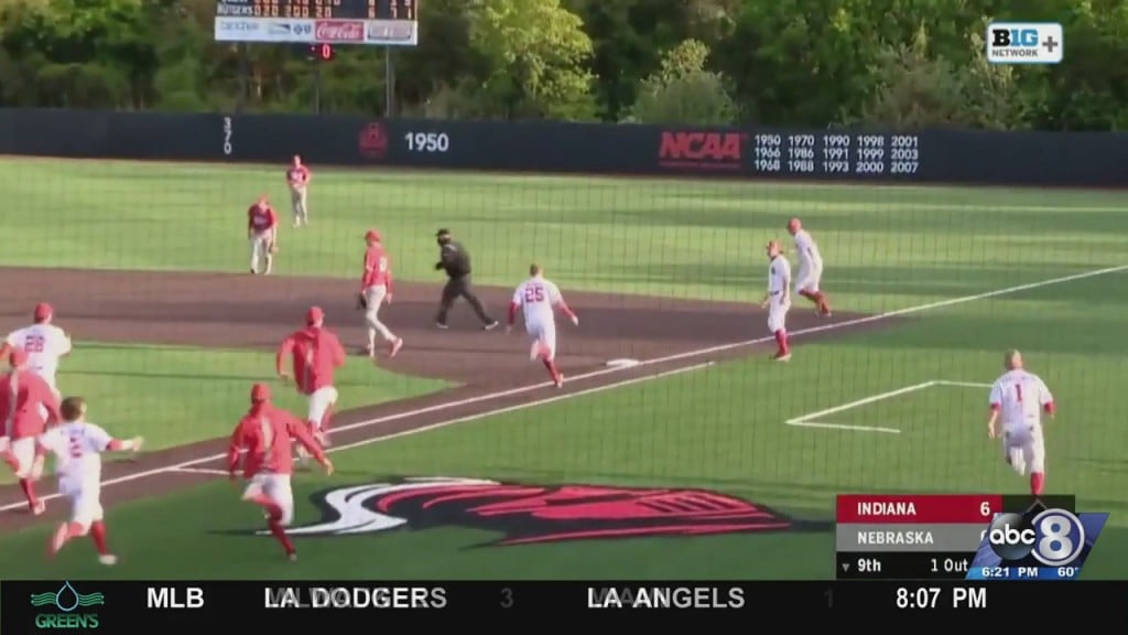 Husker Basebal Walk Off Win