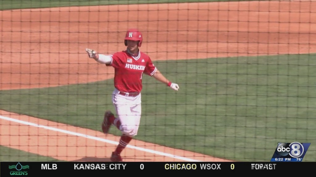 Husker Baseball Beats Northwestern
