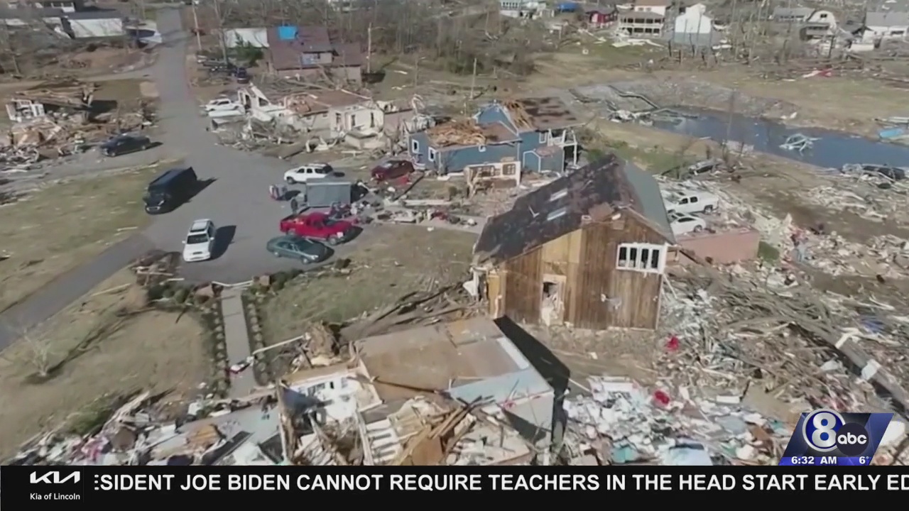 Lincoln Volunteers Help Tornado-battered South