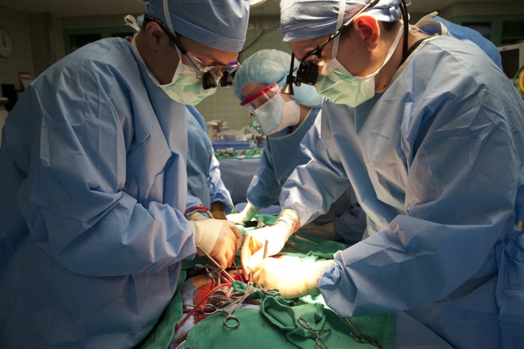Photo Dr Oakes And His Team Perform A Heart Procedure In The Operating Room At Bryan East Campus