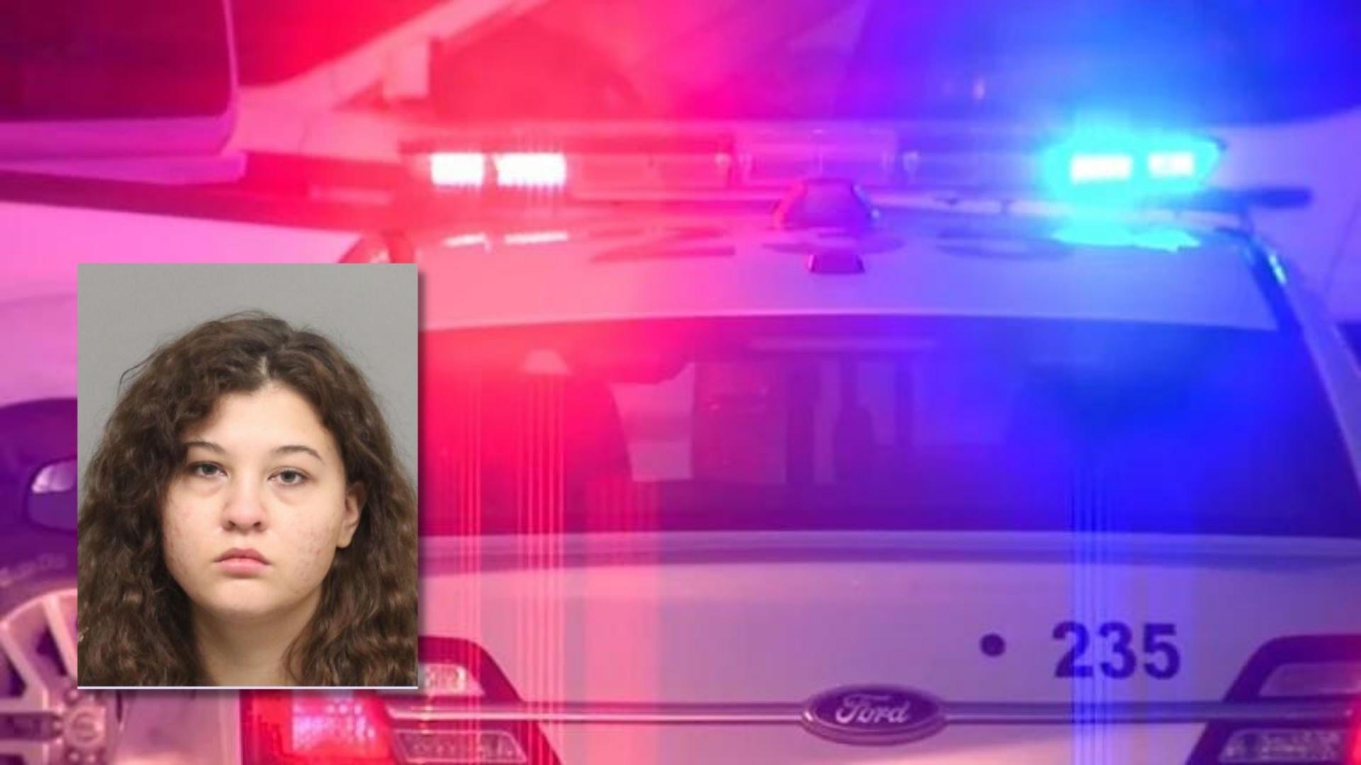 Lincoln woman arrested after stabbing her boyfriend
