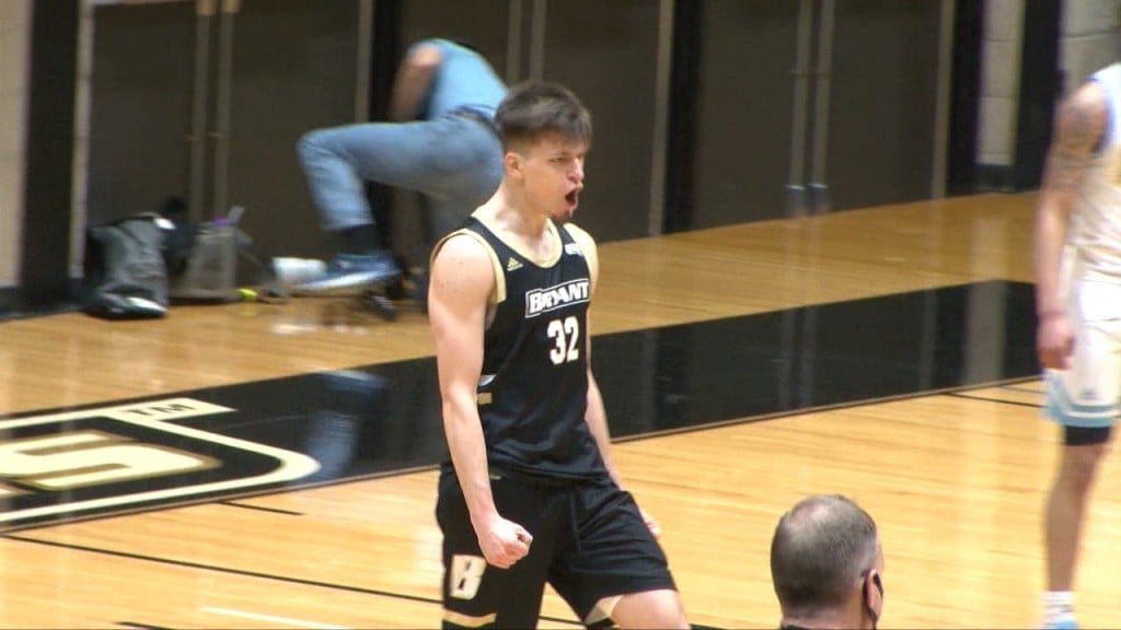Bryant’s Peter Kiss, Nation’s Leading Scorer, Shares Where He Gets His Edge