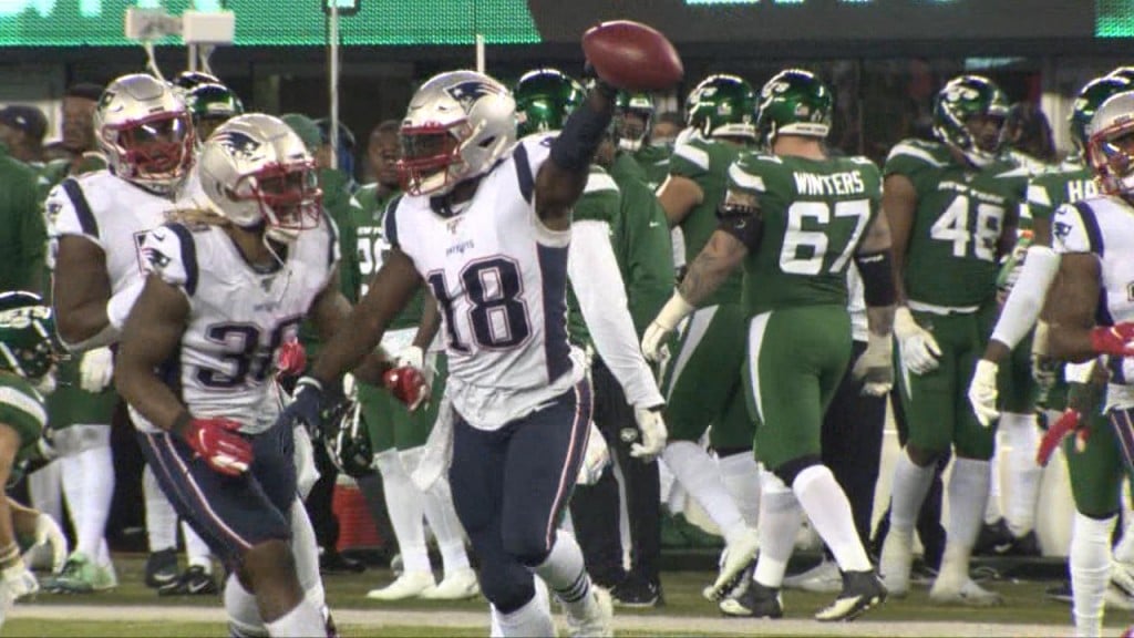 Patriots Captain Matthew Slater Given Art Rooney Sportsmanship Award