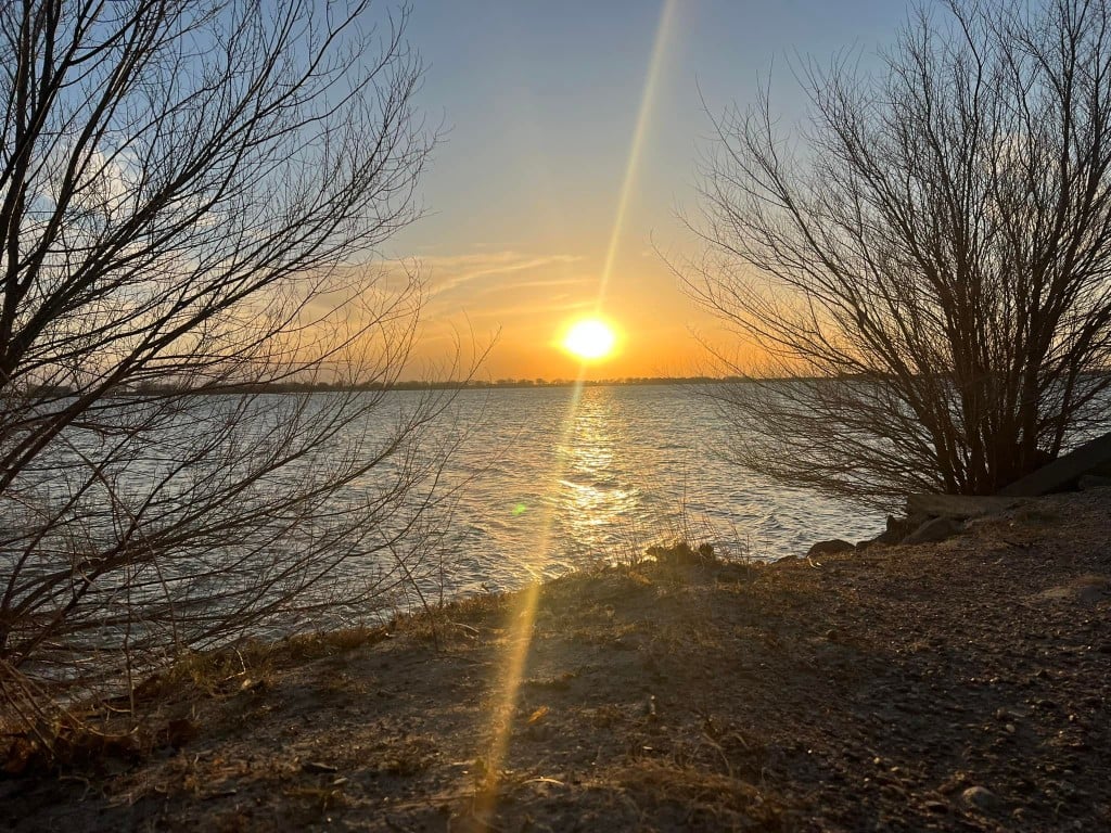 Johnson Lake Lindsey Eby