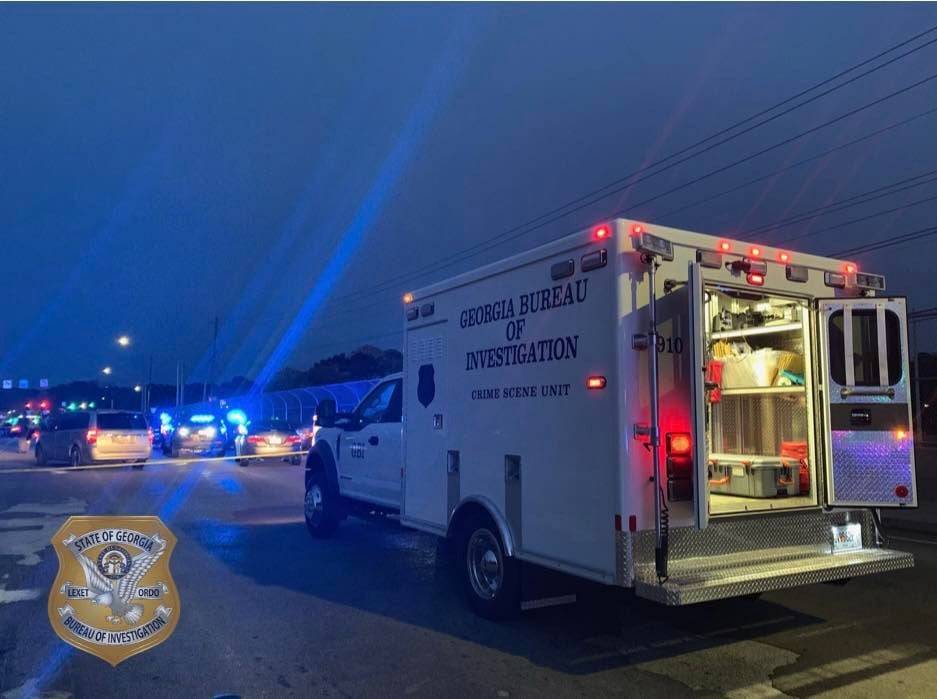 Police: 3 Dead In Gun Range Shooting; 40 Weapons Stolen