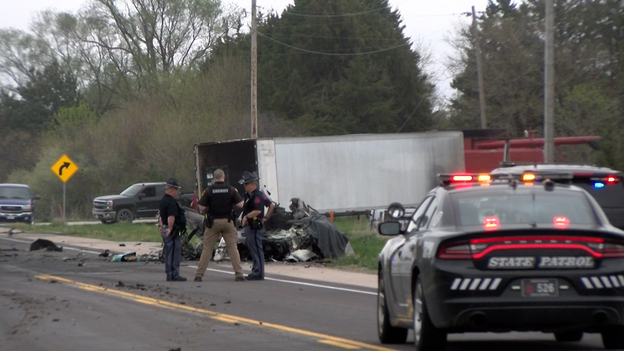 Lincoln man dies after Highway 34 crash near Seward