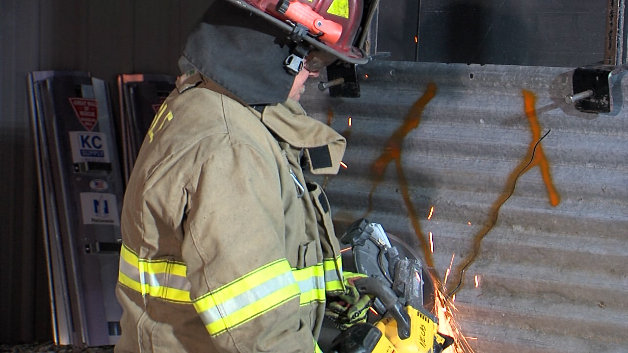 Bennet hosts grain bin rescue training, a first for the department