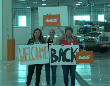 Les Welcome Home