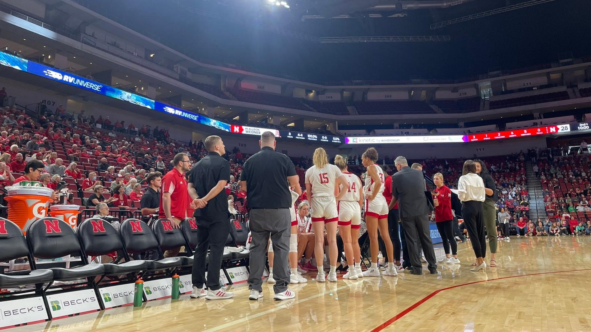 Nebraska women's hoops stomps out UNO in season opener