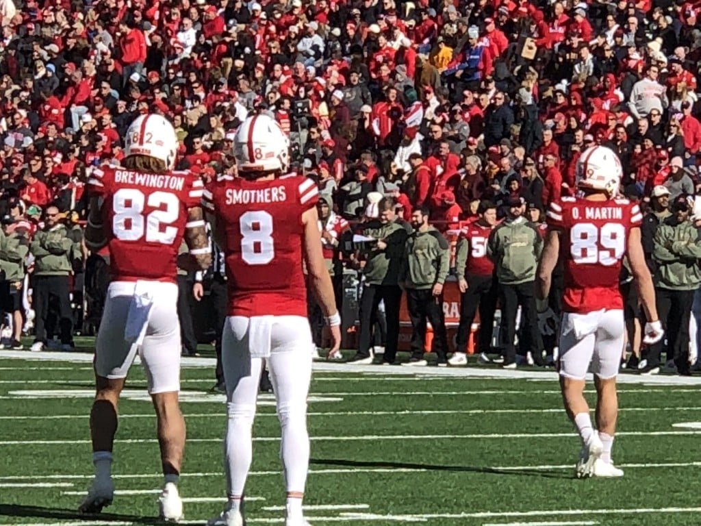 Minnesota roars to life in second half to defeat Nebraska