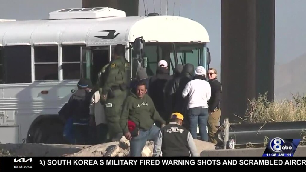 Busloads Of Migrants Arrive At Vp Kamala Harris' House In Freezing Temps