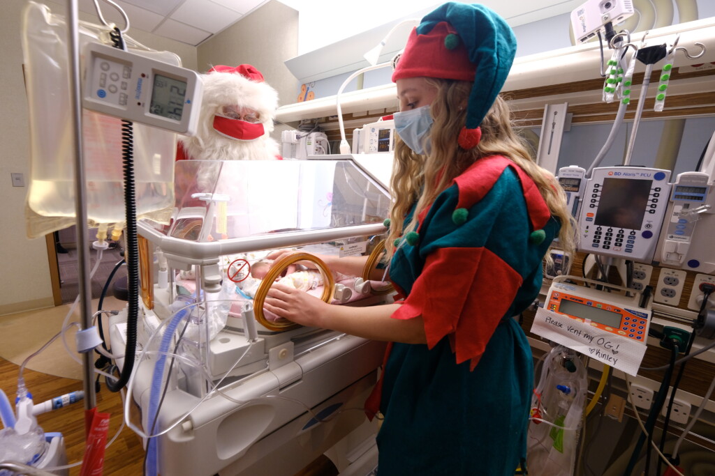 8 Santa And His Helper Visit Kinley In The Nicu At Bryan Health