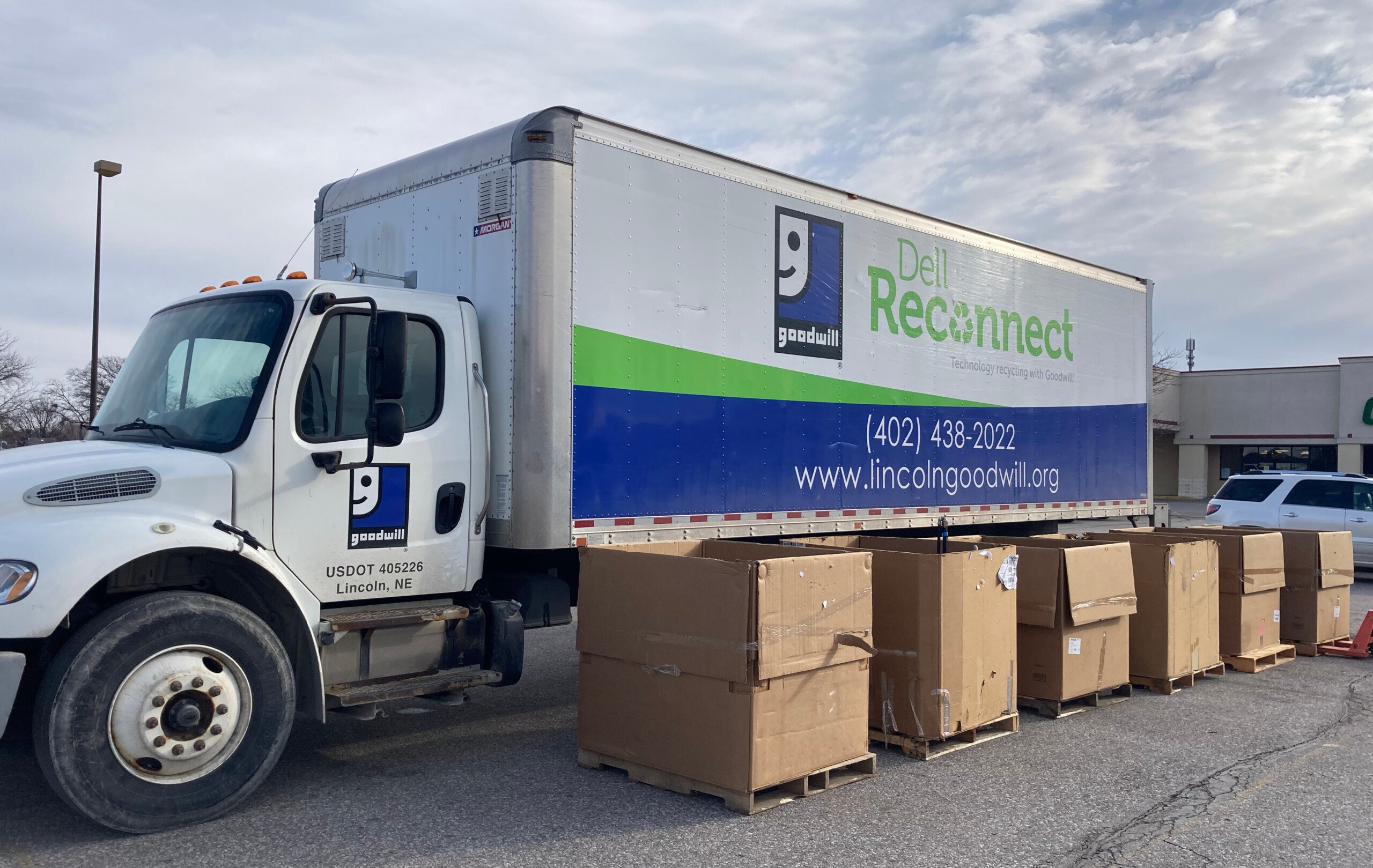 Electronic donation and recycling help Lincoln programs and enviroment