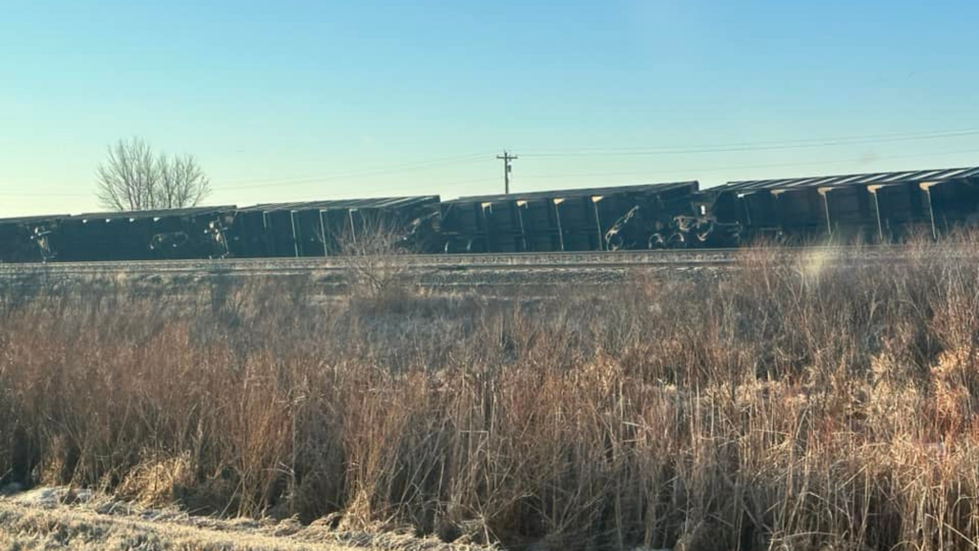 Over 30 Union Pacific train cars derail near Gothenburg, officials say