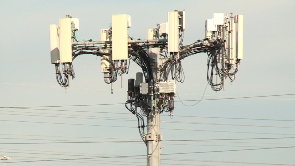 Bill To Incentivise Companies To Remove Chinese Tech From Cell Towers Pt 2