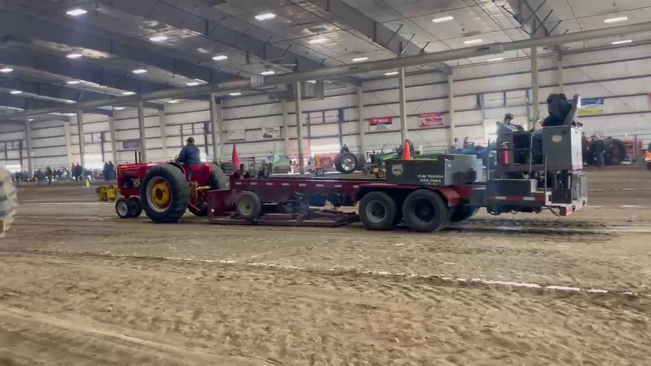 Tractor pull near me