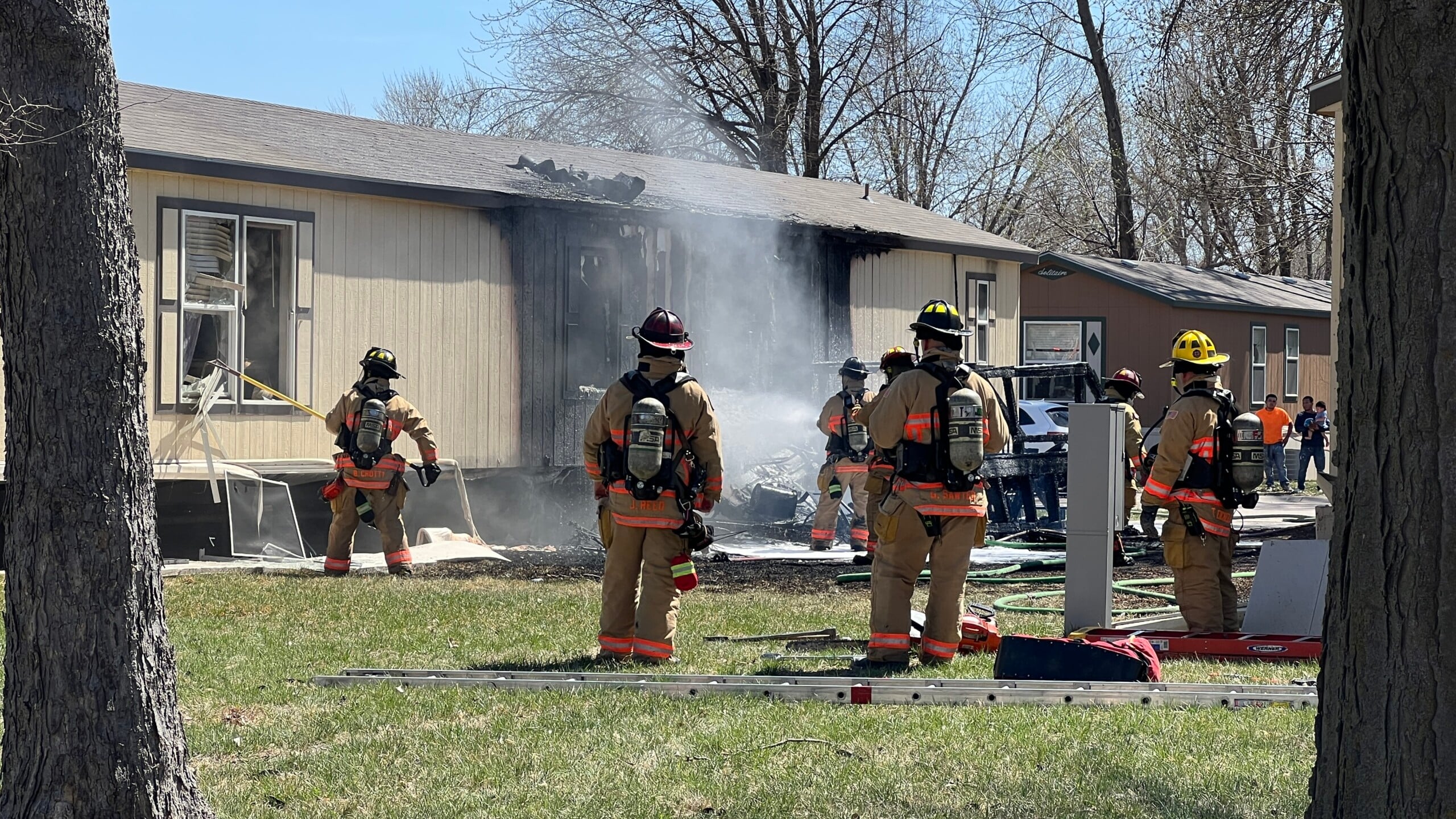 Fire causes over $80,000 in damage to north Lincoln trailer home