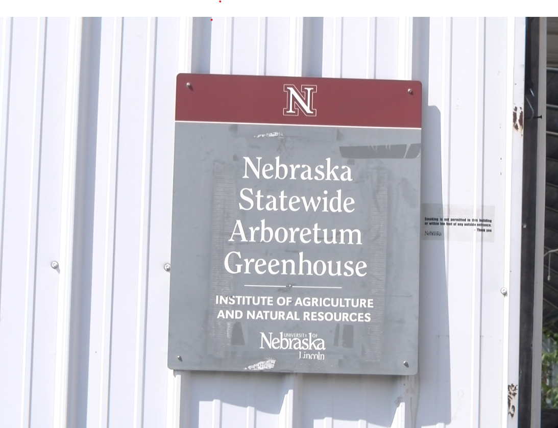 Arboretum encourages Nebraskans to bulk their garden up with resilient