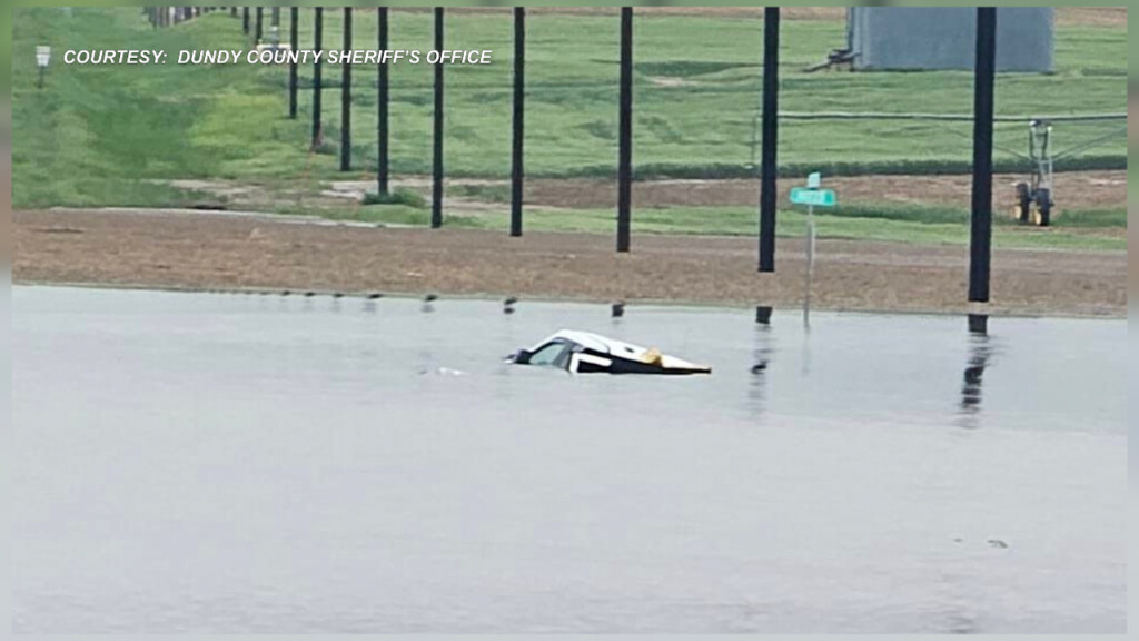 Vo Floods00 00 31 36still002