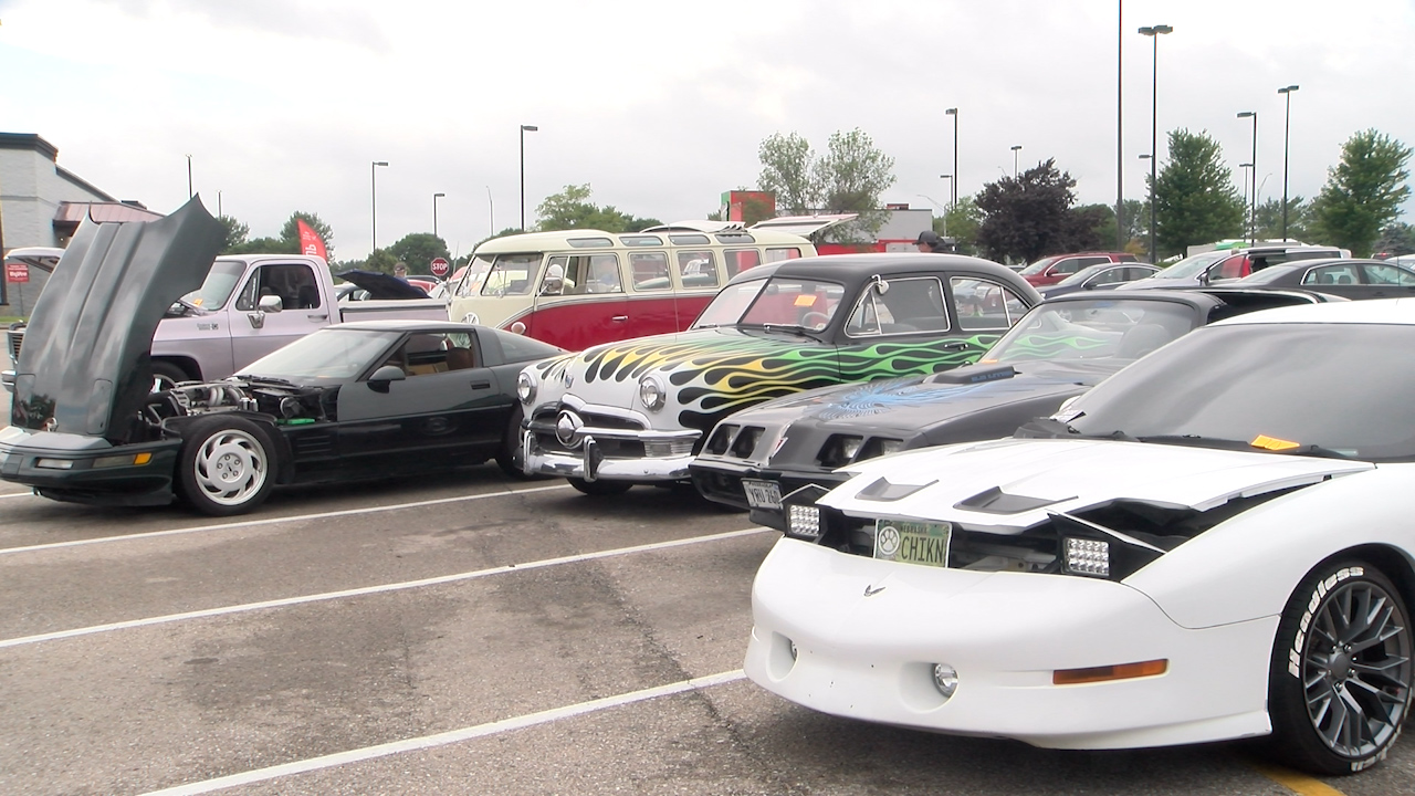Car show for a cause; Lincoln Hy-vee raises money for veterans - Vimarsana News