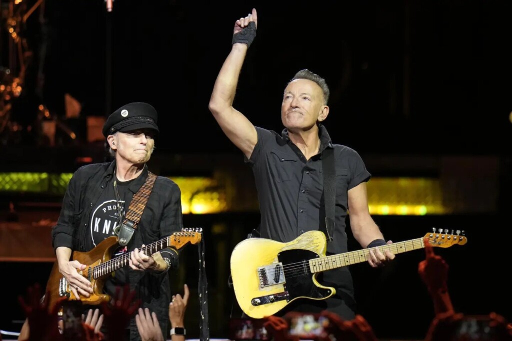 Springsteen To Bring International Tour To Gillette Stadium For 2 Nights