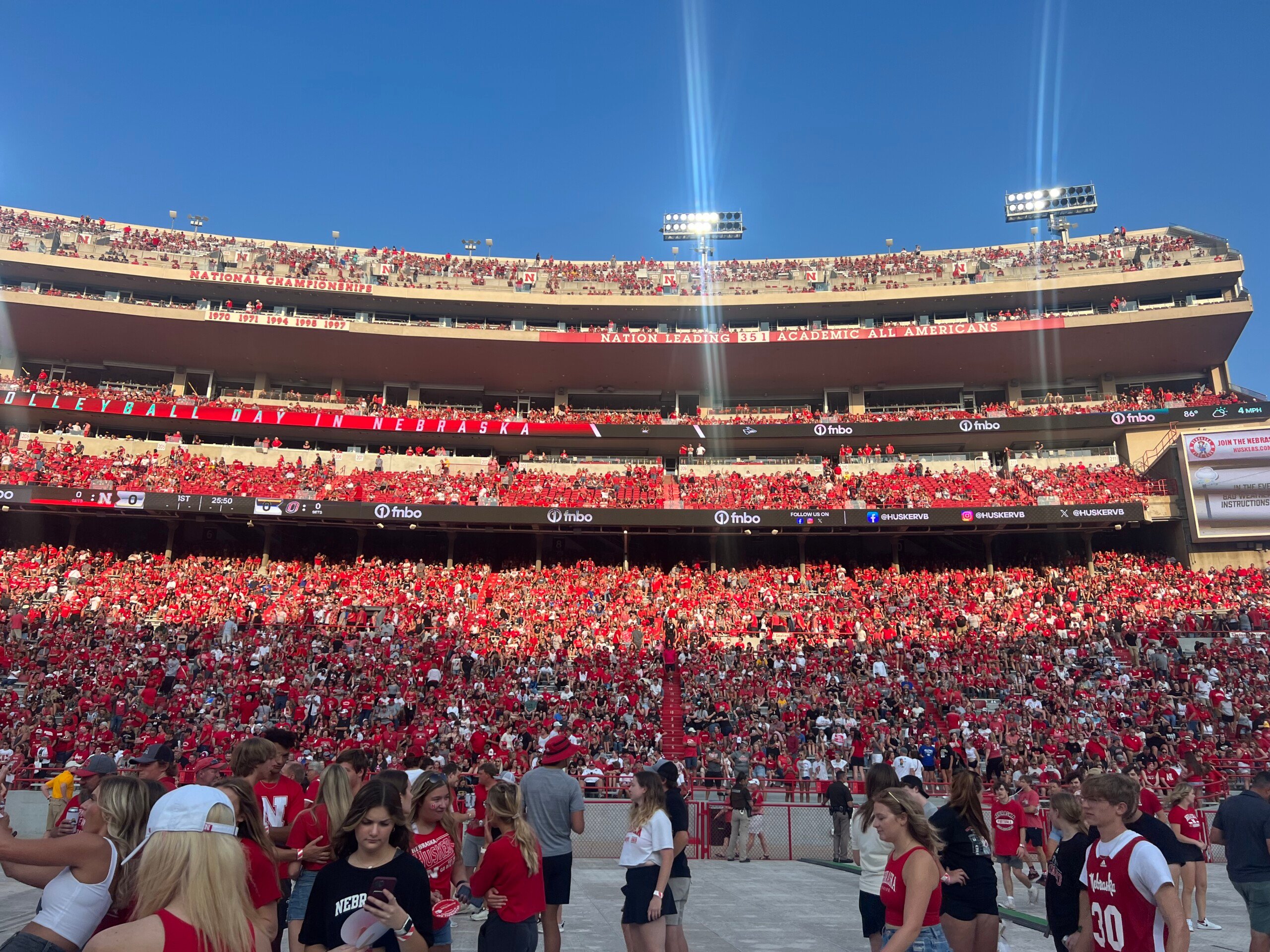 Lane Stadium:  Record Breaking Crowd?  Capacity Analysis - i9t4o5e
