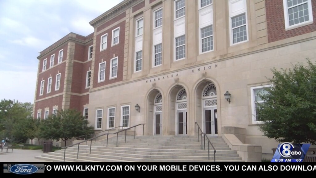 'your Wallet': Saving Money On College Textbooks